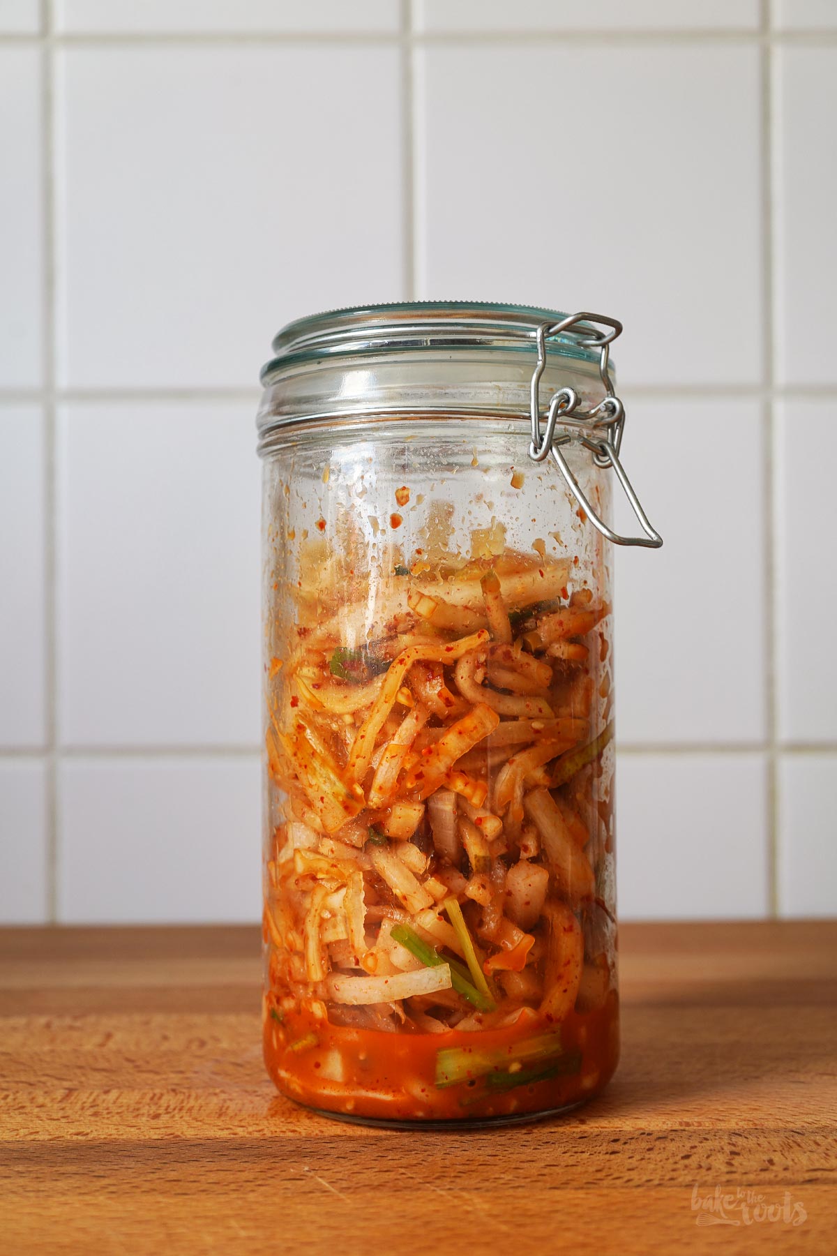 Spicy Korean Radish Salad (Mue Saeng Chae) | Bake to the roots