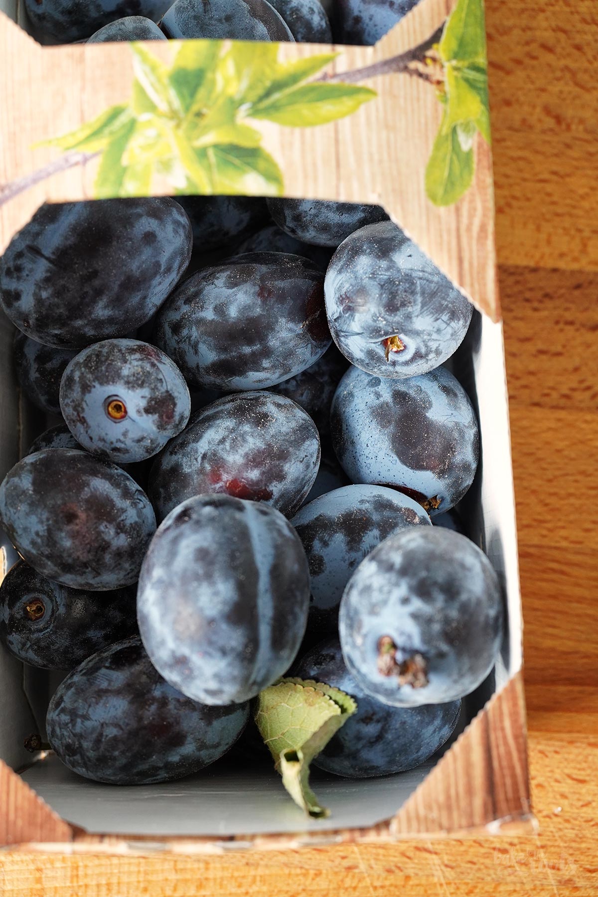 German Damson Plum Jam (no sugar added) | Bake to the roots