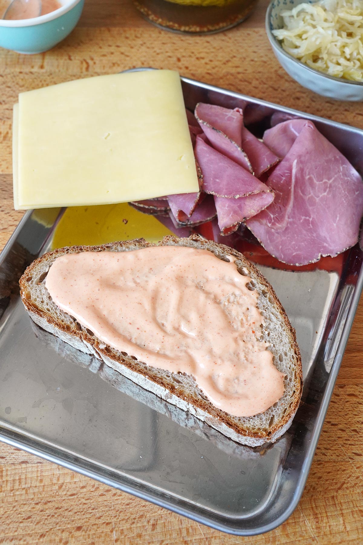 Einfaches Reuben Sandwich (AirFryer Version) | Bake to the roots