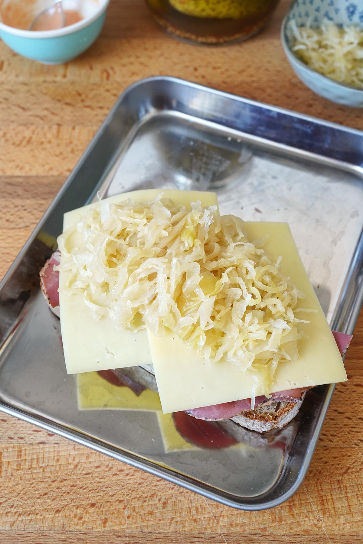 Einfaches Reuben Sandwich (AirFryer Version) | Bake to the roots