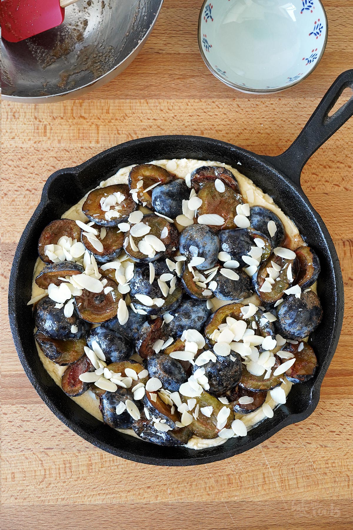 Einfacher (versunkener) Zwetschgenkuchen | Bake to the roots