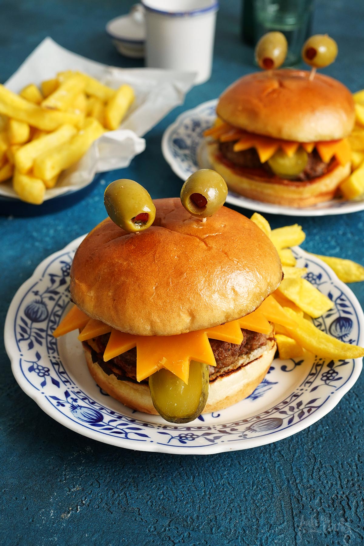 Halloween Monster Burger | Bake to the roots