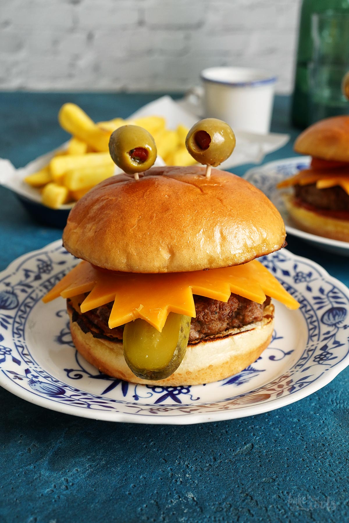 Halloween Monster Burger | Bake to the roots