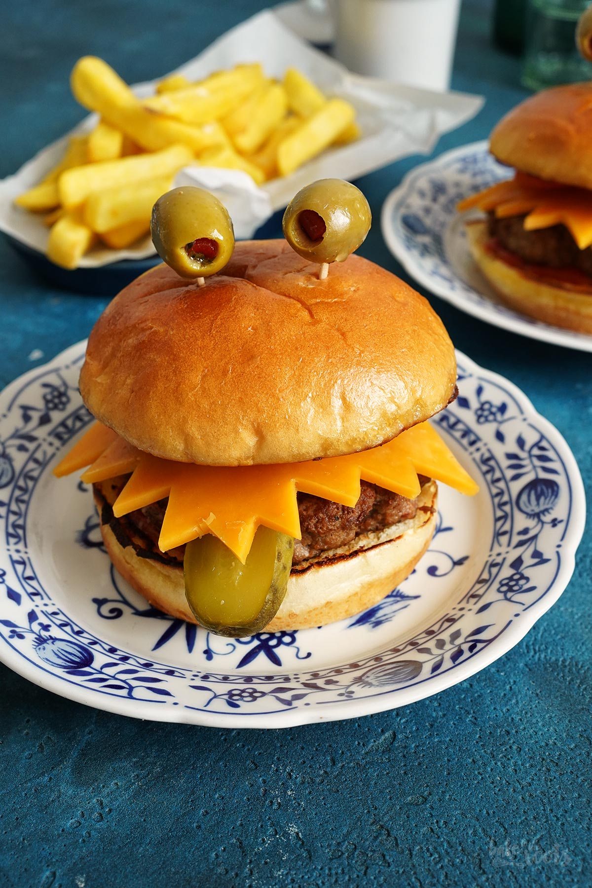 Halloween Monster Burger | Bake to the roots