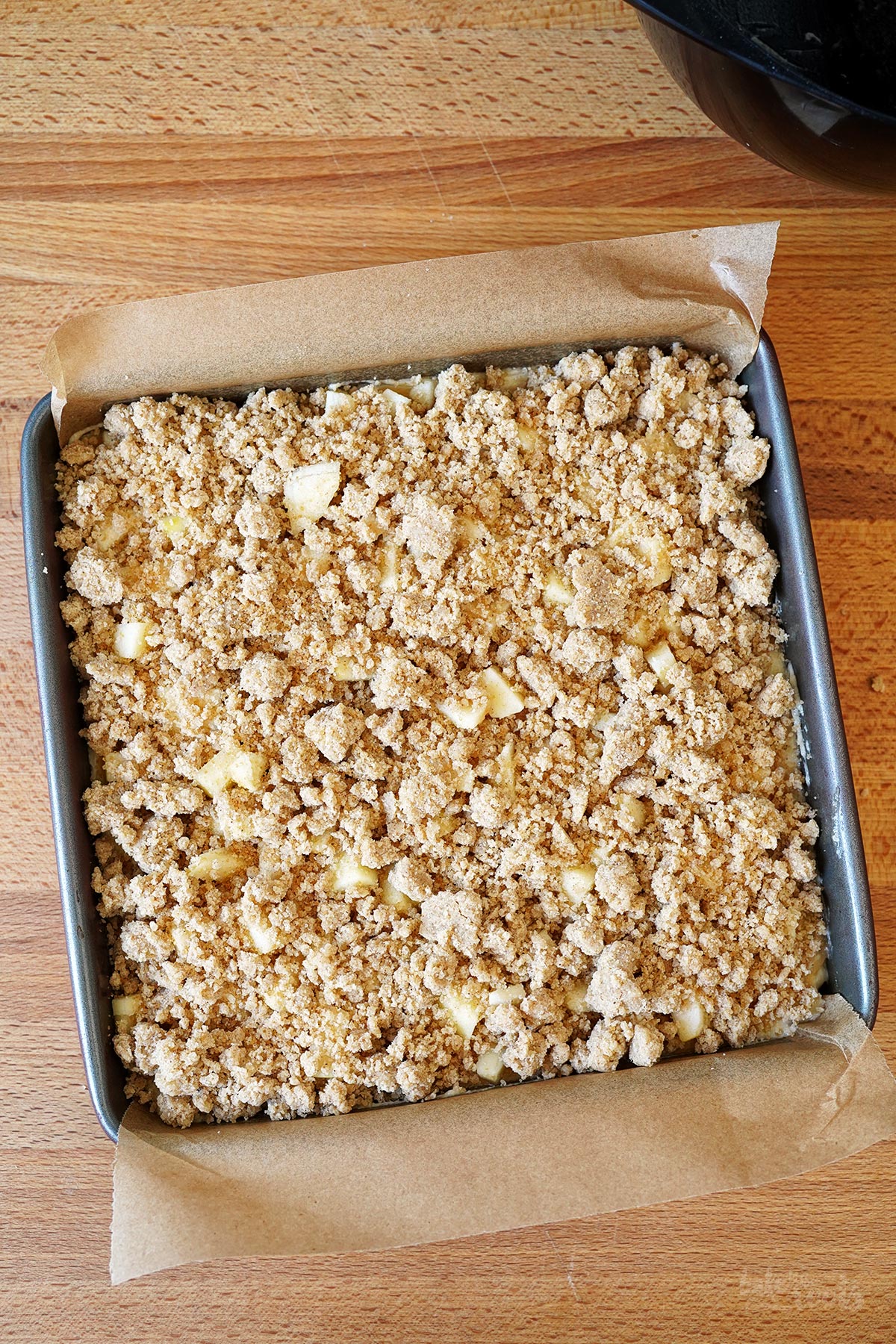 Apfelmus Streuselkuchen | Bake to the roots