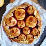Halloween Apfel Galette | Bake to the roots